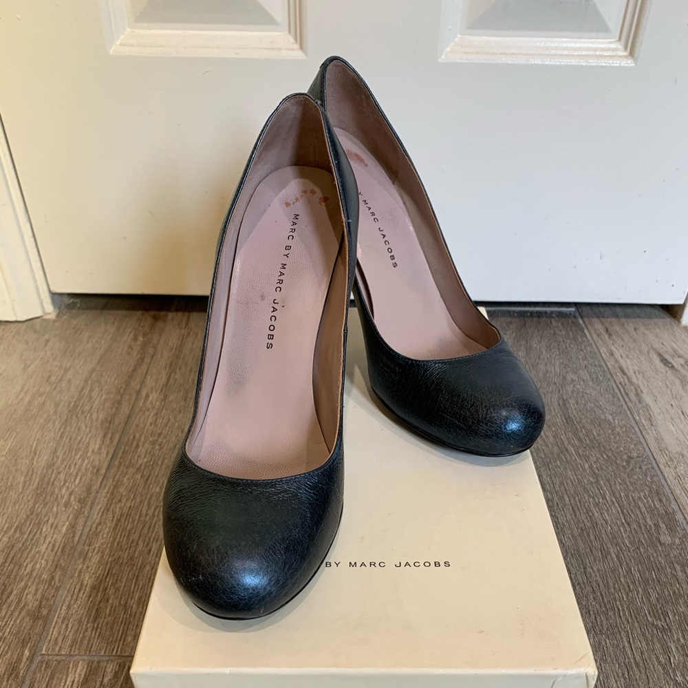 Marc by Marc Jacobs leather high heels